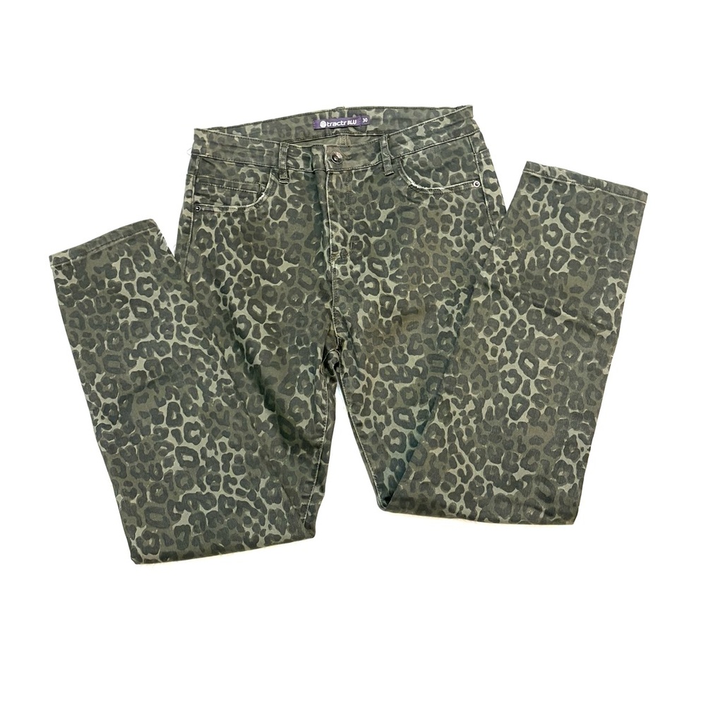 Leopard Print Jeans💚NWT💚 - Picture 4 of 5